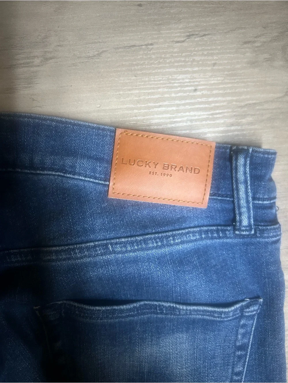 Lucky Brand Men's Dark Blue Slim Straight Jeans